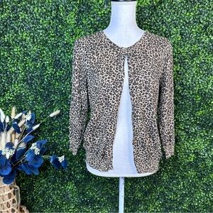 Nwot Leopard Print button up Cardigan